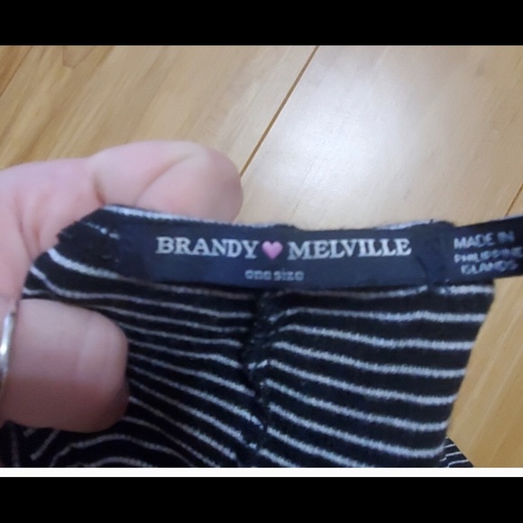 *Feature*Brandy Melville Mini Dress/Tunic/Long Top - Picture 3 of 3